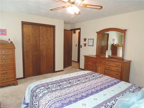 1276 Valley View Dr, Boardman, OH 44512 photo 19