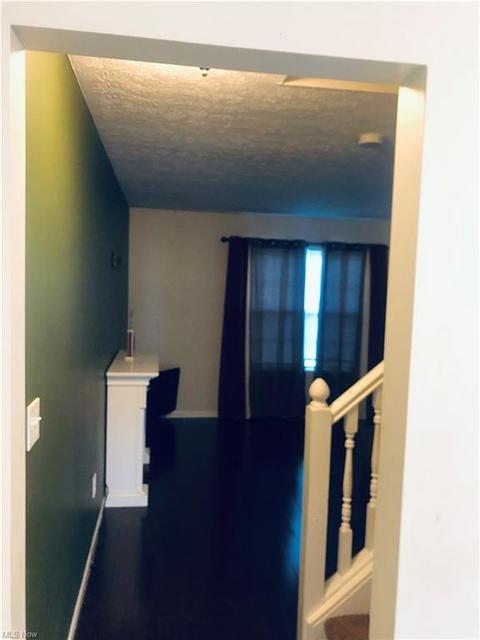 705 Bisson Ave, Akron, OH 44307 photo 7