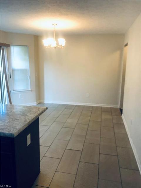705 Bisson Ave, Akron, OH 44307 photo 4