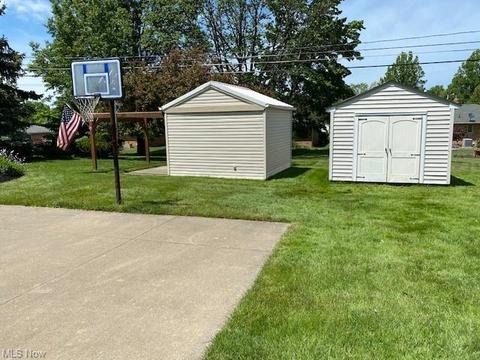 3910 Pine Forest Dr, Parma, OH 44134 photo 31