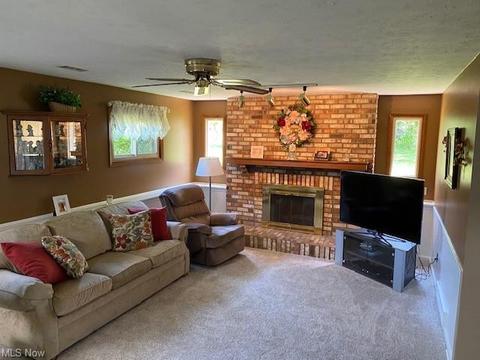 3910 Pine Forest Dr, Parma, OH 44134 photo 15