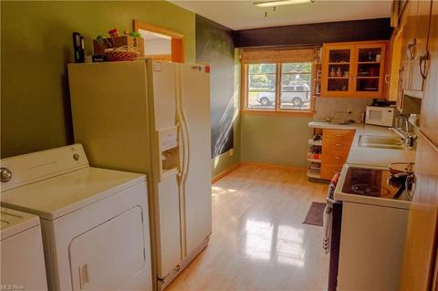1320 Dover Ave, Dover, OH 44622 photo 10