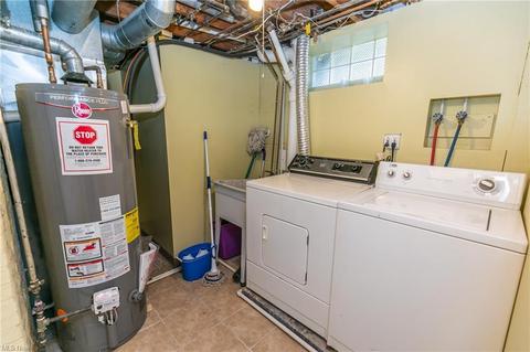 10814 Windham Rd, Parma, OH 44130 photo 25
