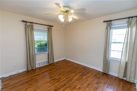 10814 Windham Rd, Parma, OH 44130 photo 9