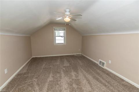 10814 Windham Rd, Parma, OH 44130 photo 16