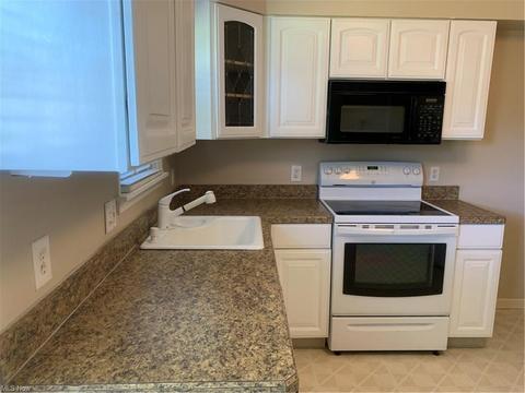 10814 Windham Rd, Parma, OH 44130 photo 6