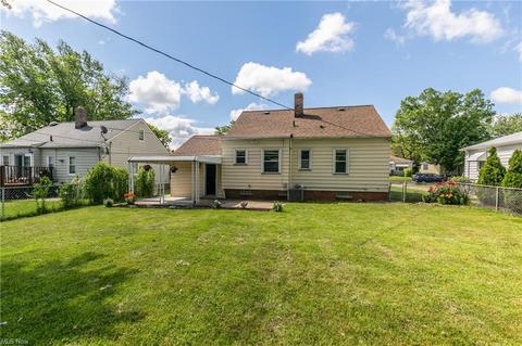 10814 Windham Rd, Parma, OH 44130 photo 31