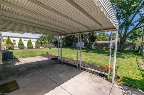 10814 Windham Rd, Parma, OH 44130 photo 28