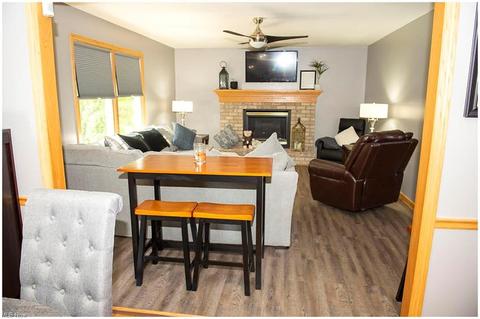 5220 Cranberry Ln, Boardman, OH 44512 photo 2