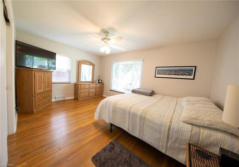 320 E 273 St, Euclid, OH 44132 photo 12