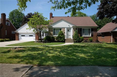320 E 273 St, Euclid, OH 44132 photo 13