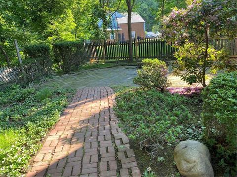 1832 E 223rd St, Euclid, OH 44117 photo 2