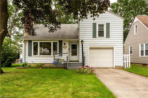 380 Olive St, Elyria, OH 44035 photo 1