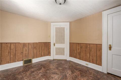 1020 Pitkin Ave, Akron, OH 44310 photo 24