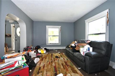 152 Park Ave, Struthers, OH 44471 photo 3
