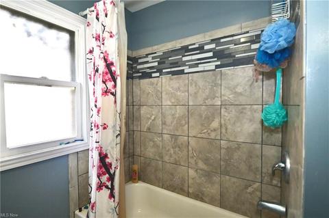 152 Park Ave, Struthers, OH 44471 photo 12