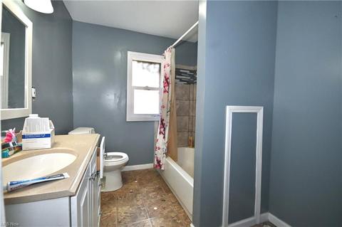 152 Park Ave, Struthers, OH 44471 photo 11