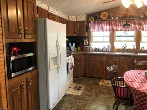 59140 Wright Rd, Barnesville, OH 43713 photo 9