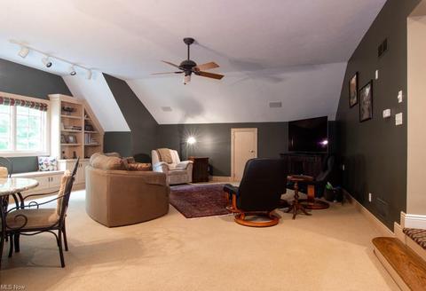 2202 Charles Ln, Akron, OH 44333 photo 22