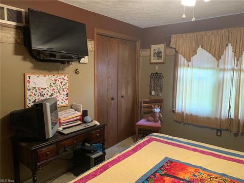 1114 E Front St, Dover, OH 44622 photo 19