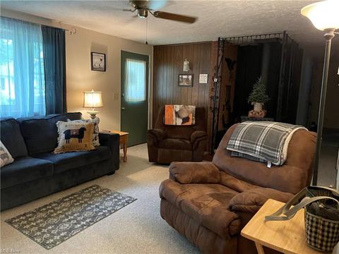 815 Case Ave, Elyria, OH 44035 photo 8