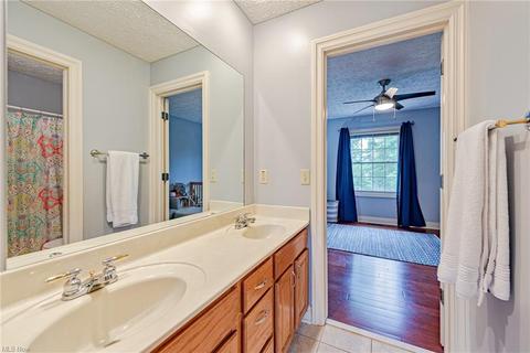7198 Longview Dr, Solon, OH 44139 photo 25