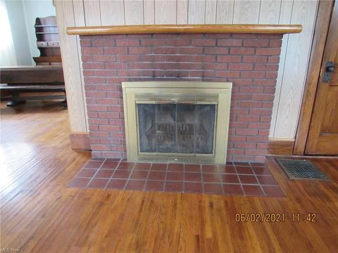 1836 E 47th St, Ashtabula, OH 44004 photo 6