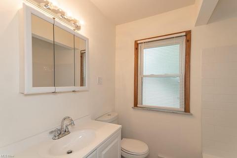 865 E 261 St, Euclid, OH 44132 photo 19