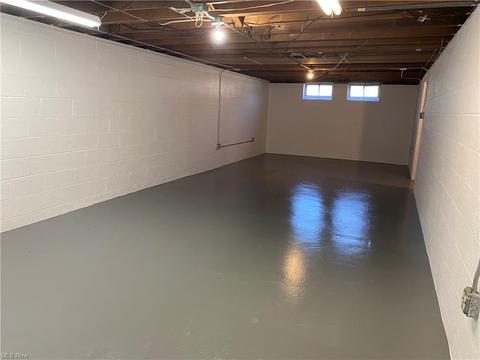 865 E 261 St, Euclid, OH 44132 photo 28