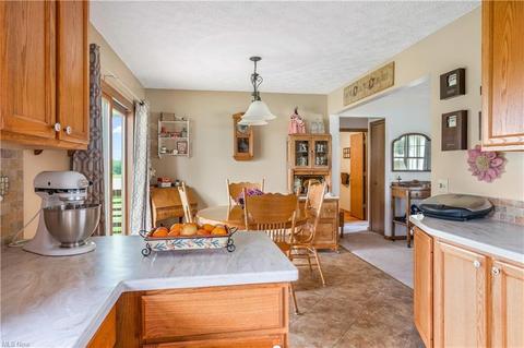 18265 Pine Lake Rd, Beloit, OH 44609 photo 6