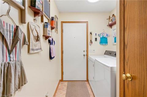 18265 Pine Lake Rd, Beloit, OH 44609 photo 11