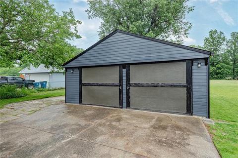 2059 E 37th St, Lorain, OH 44055 photo 22