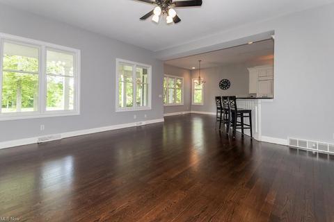 705 Hardwick Dr, Aurora, OH 44202 photo 12