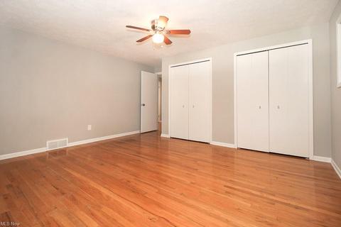 35200 Bainbridge Rd, Solon, OH 44139 photo 18