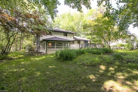 35200 Bainbridge Rd, Solon, OH 44139 photo 32