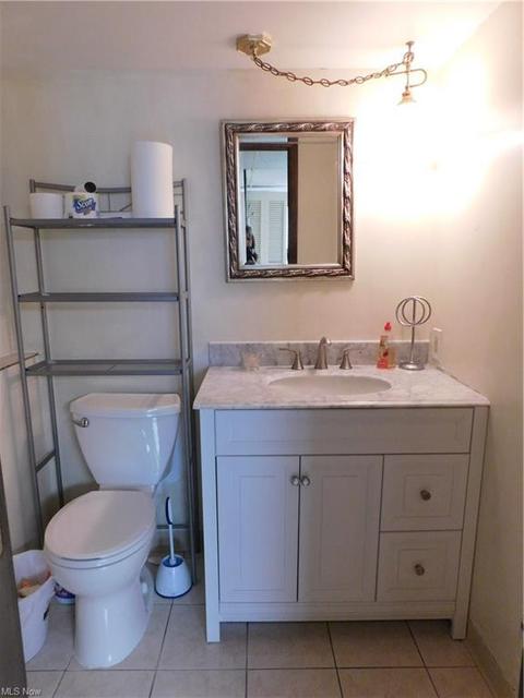 8200 Pinehurst Dr, Parma, OH 44129 photo 30