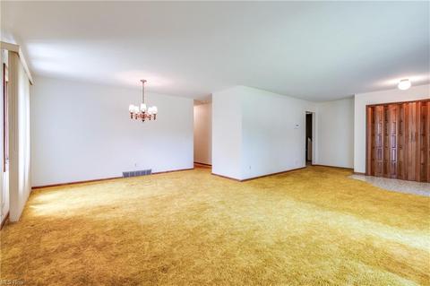 5290 Brainard Rd, Solon, OH 44139 photo 5