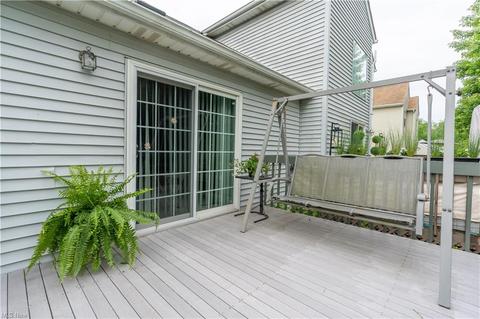 6435 Strawberry Fields Cir NE, Canton, OH 44721 photo 5