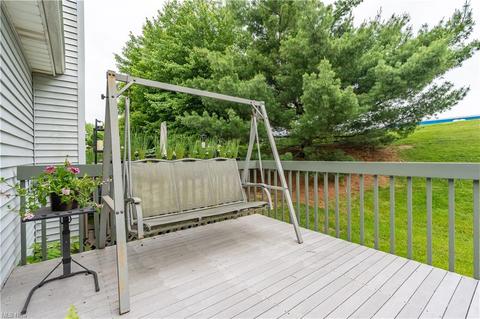 6435 Strawberry Fields Cir NE, Canton, OH 44721 photo 6