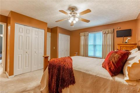 6435 Strawberry Fields Cir NE, Canton, OH 44721 photo 28