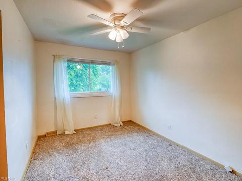 2965 Augustine Dr, Parma, OH 44134 photo 17