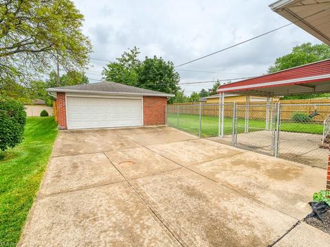 2965 Augustine Dr, Parma, OH 44134 photo 32