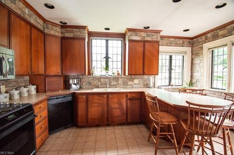 1021 Park Ave, Elyria, OH 44035 photo 15