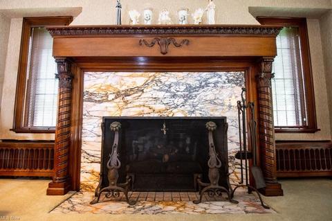 1021 Park Ave, Elyria, OH 44035 photo 8