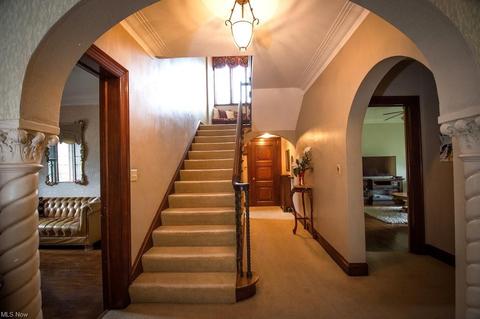 1021 Park Ave, Elyria, OH 44035 photo 6