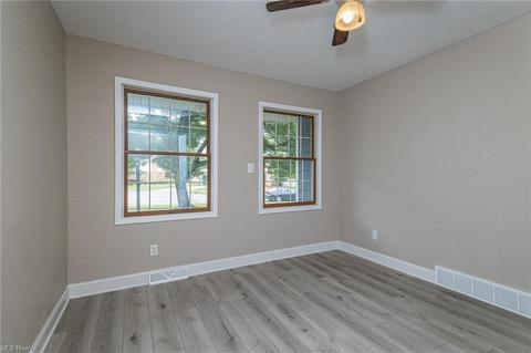 6400 Sequoia Dr, Parma, OH 44134 photo 21