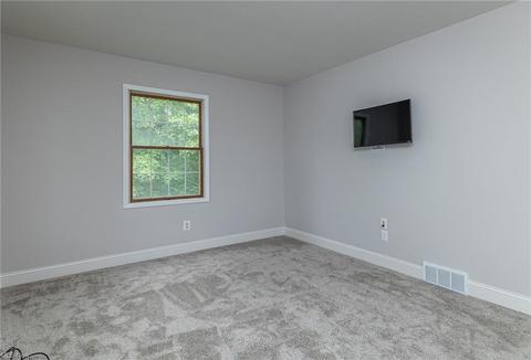 6400 Sequoia Dr, Parma, OH 44134 photo 30