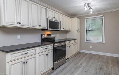 6400 Sequoia Dr, Parma, OH 44134 photo 7