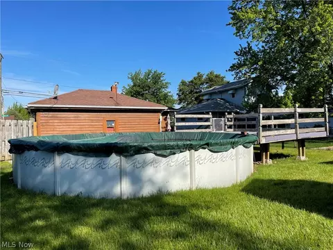 6399 Smith Rd, Brook Park, OH 44142 photo 29