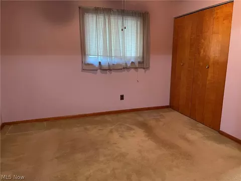 6399 Smith Rd, Brook Park, OH 44142 photo 13